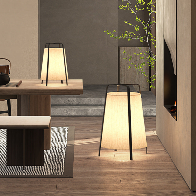 Lampadaire en tissu pour salon