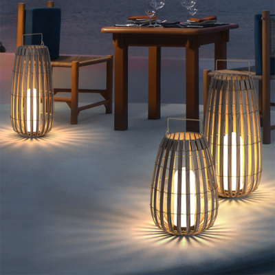 Lampadaire ext&eacute;rieur de balcon de lumi&egrave;re de pelouse de jardin de villa de rotin