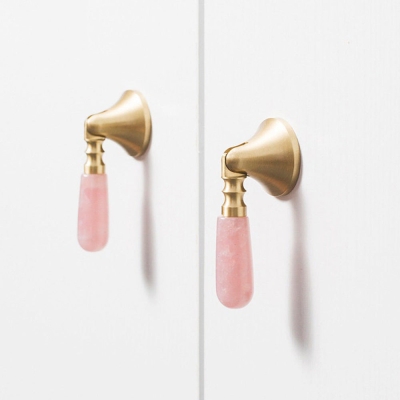 Quincaillerie d'armoire de boutons en laiton et cristal de luxe europ&eacute;en