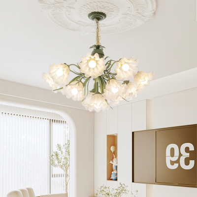 Lustre &agrave; fleurs de muguet de style pastoral