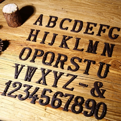 Num&eacute;ros de porte de maison en fer forg&eacute; antique de 3 pouces
