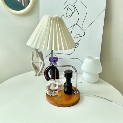 Lampe de table de mode pliss&eacute;e vintage