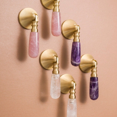 Quincaillerie d'armoire de boutons en laiton et cristal de luxe europ&eacute;en