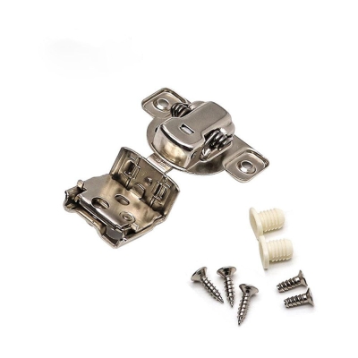 Paquet de 5 charni&egrave;res d'armoires de cuisine en nickel satin&eacute; avec amortisseur