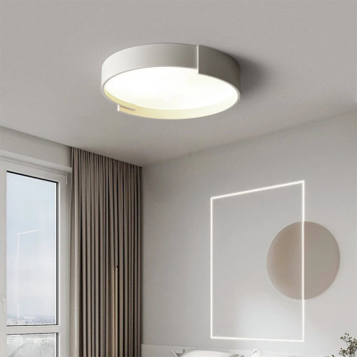 Plafonnier LED rond cr&eacute;atif minimaliste moderne